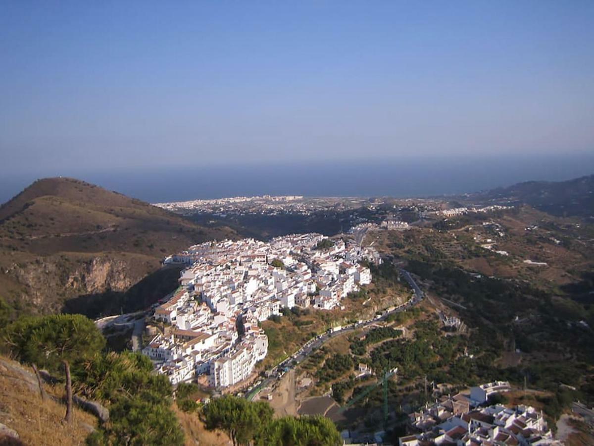 פריחיליאנה Beach And Mountains מראה חיצוני תמונה