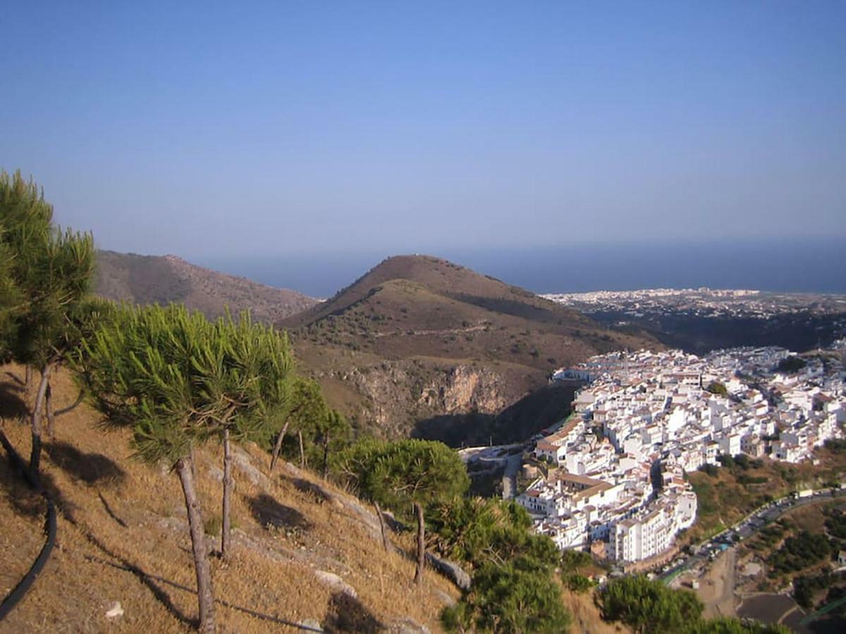פריחיליאנה Beach And Mountains מראה חיצוני תמונה